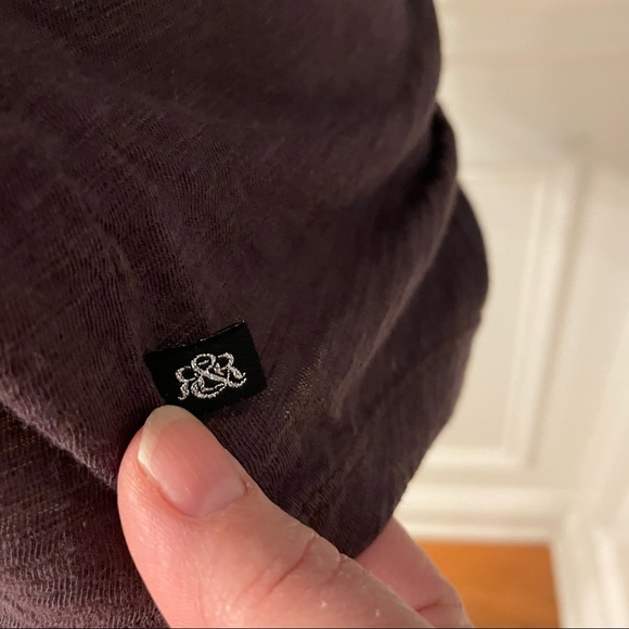 Rock & Republic Skull Graphic Short Sleeve T-Shirt EUC Size - Small - Picture 3 of 4